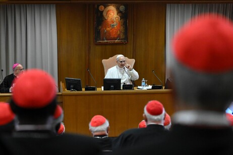 Papa, Chiesa risponda a nuova rivoluzione industriale e IA