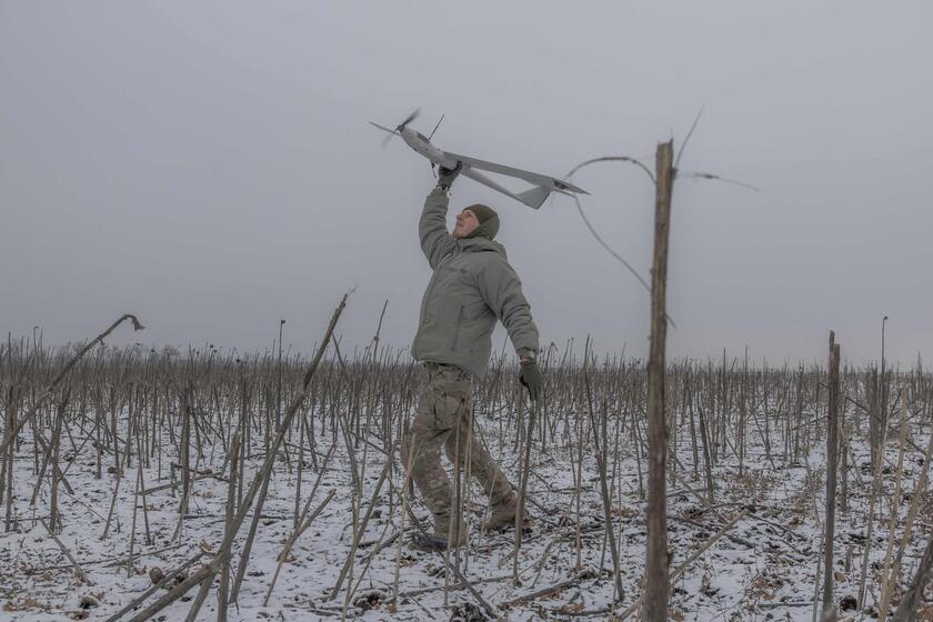 La vita del battaglione Azov vicino in prima linea a Donetsk REPORTAGE