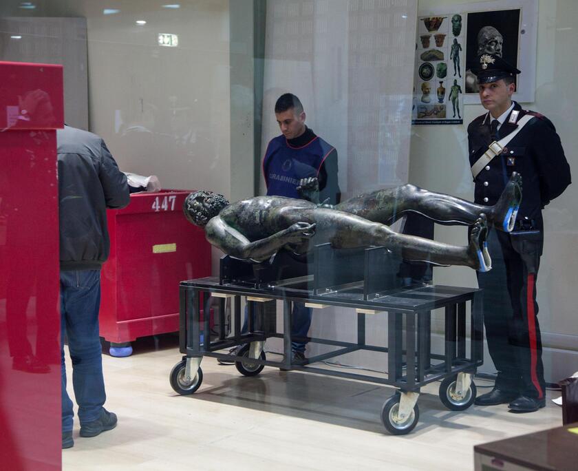 Bronzes of Riace return the National Archaeological Museum of Magna Grecia
