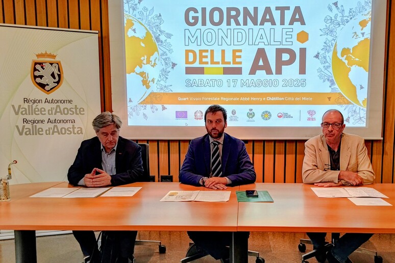- RIPRODUZIONE RISERVATA