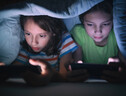 Bimbi troppo sugli schermi con pandemia, più disturbi del sonno (ANSA)