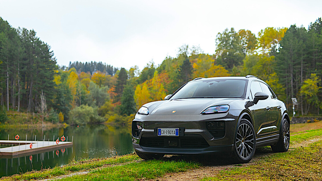 Porsche Macan 4