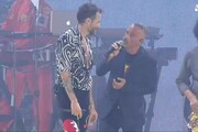 Jovanotti e Ramazzotti, concerto omaggio a Pino Daniele