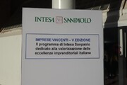 Intesa Sanpaolo premia a Napoli 10 aziende di eccellenza del Sud