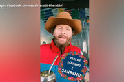 Jovanotti in un video su Facebook: 'Ebbene si', ci si vede a Sanremo'