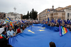 At least 30,000 at demo for Europe in Rome say organizers