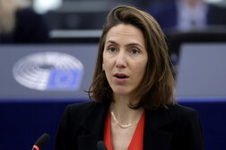 Renew: "In Romania si crei un fronte pro-Ue per battere l'ultradestra"