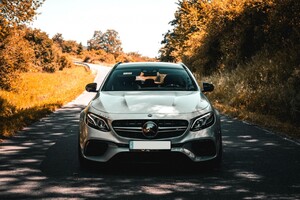 Mercedes E 63 AMG S by Vath (ANSA)