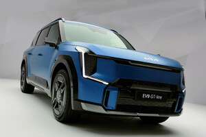 Suv elettrico EV9, nuova ammiraglia Kia (ANSA)