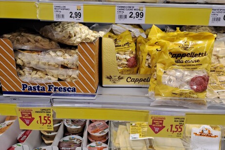 Al supermarket -2% etichette tricolori ma +2,1% giro d'affari