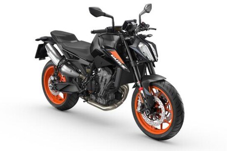 Ktm 790 Duke si rinnova tra tecnologia e design