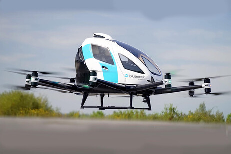 Cinese EHang diventa operatore certificato di droni autonomi