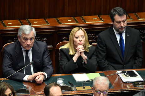 Il ministro degli Esteri Tajani, la premier Meloni e il ministro delle Infrastrutture Salvini