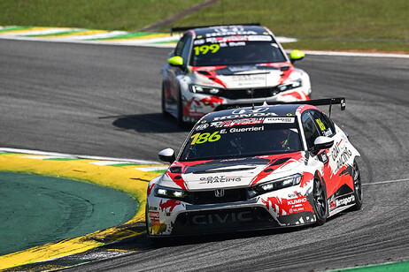 Da 2026 le auto FIA TCR utilizzeranno carburante sostenibile