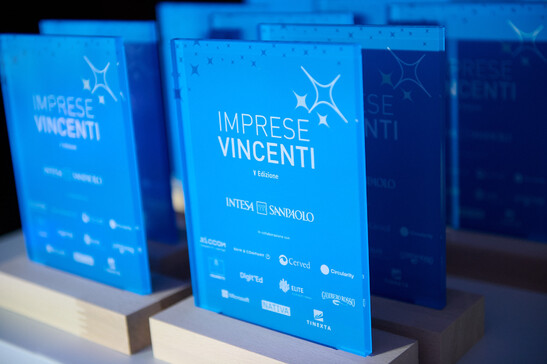 Intesa Sanpaolo premia 10 'Imprese Vincenti' in E-R e Marche