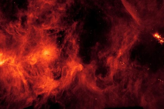 Le nubi molecolari sono luoghi d'elezione per la nascita di nuove stelle (fonte:&nbsp;NASA/JPL-Caltech)