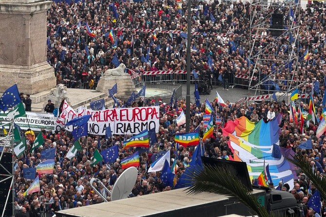 Manifestazione ''Una piazza per l'Europa''