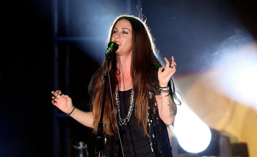 Alanis Morissette in concert