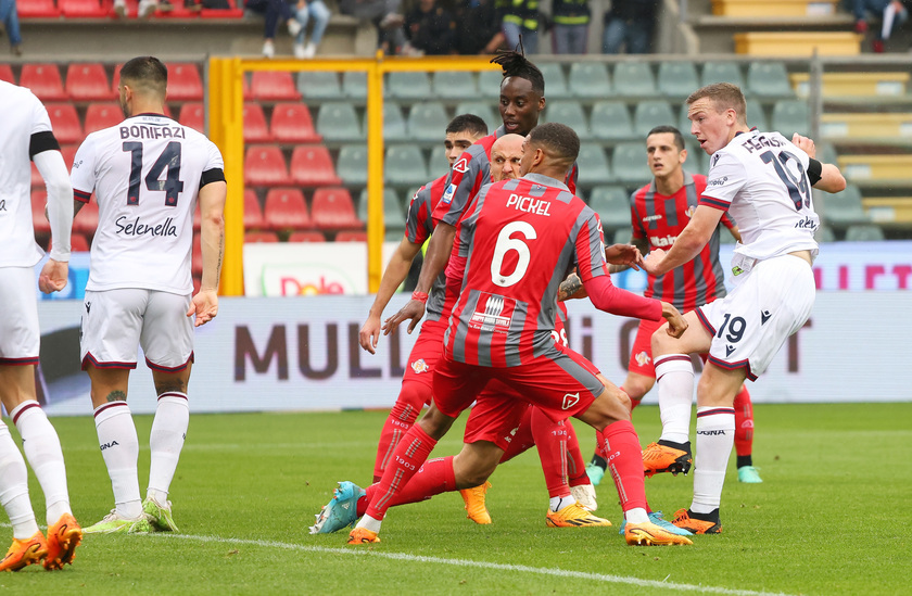 Calcio: Serie A; Cremonese-Bologna - RIPRODUZIONE RISERVATA