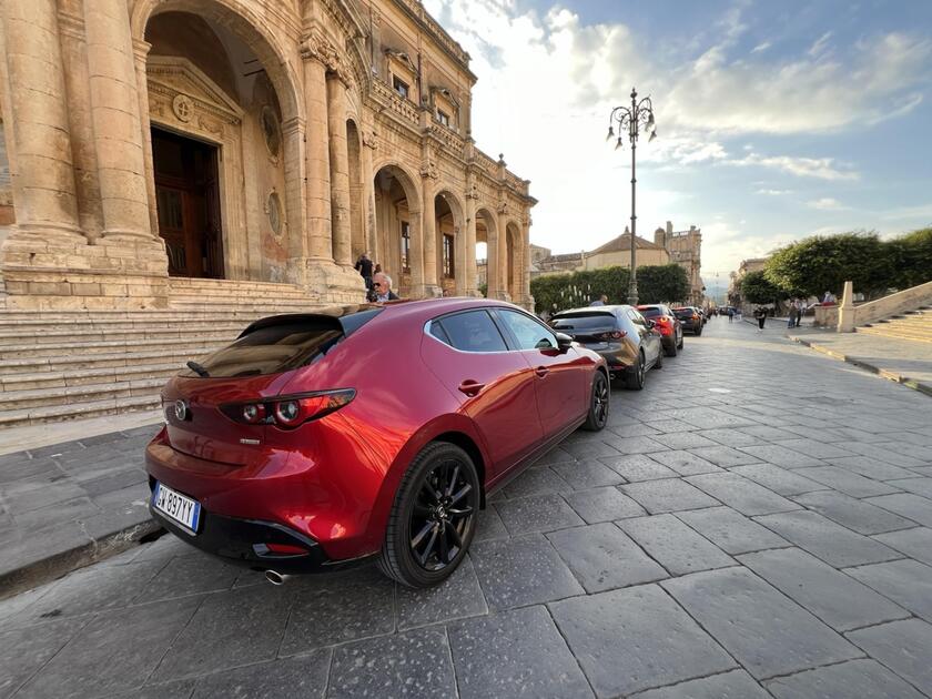 Mazda 3 e CX-30 MY25