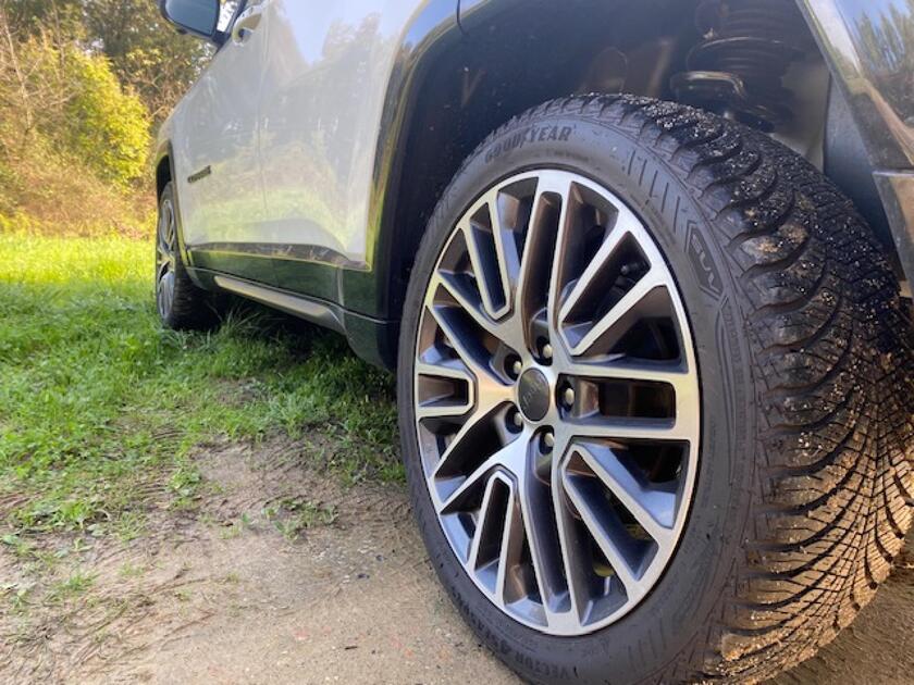 Jeep Compass e-Hybrid