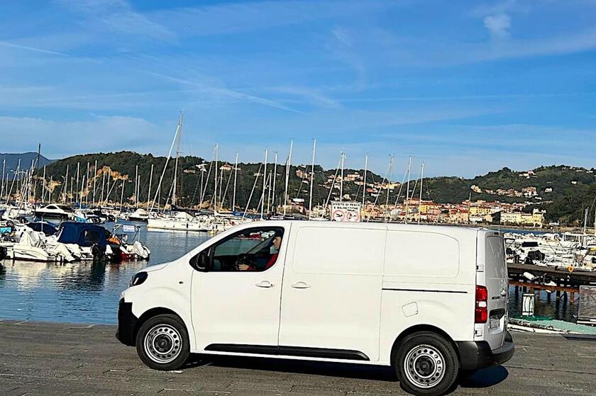 Fiat Scudo Furgone Multijet3 145 AT