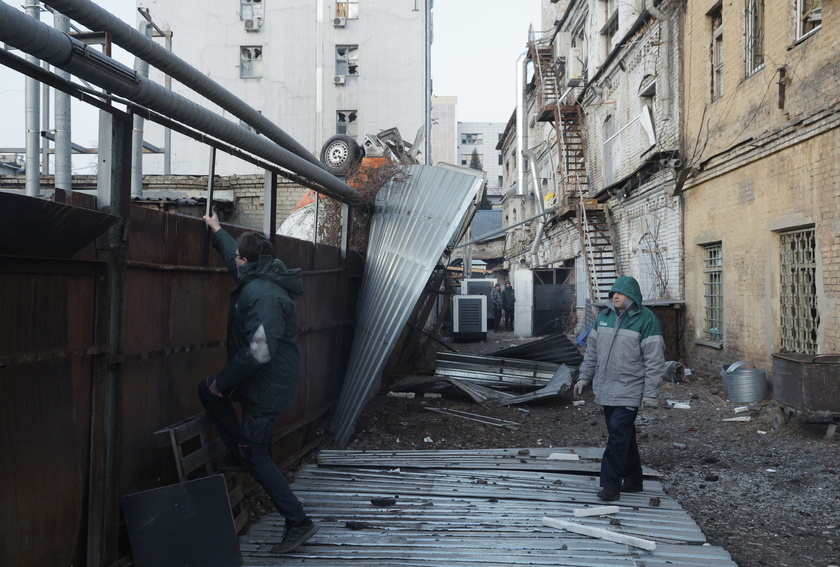 Russian missile strike in Kyiv leaves one dead, several injured