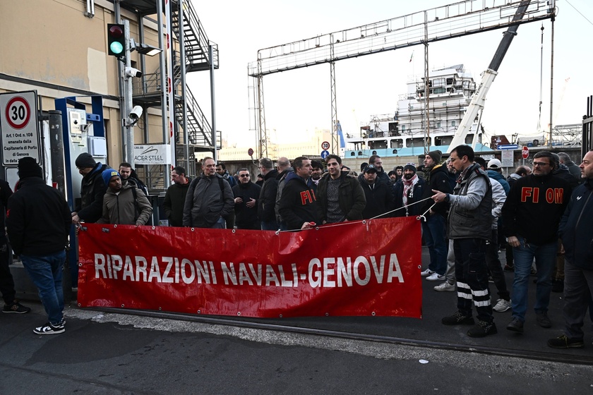 Lavoro: sciopero e presidio per operaio morto a Genova