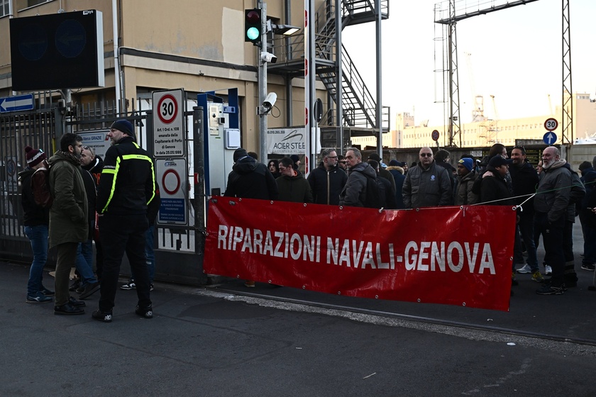 Lavoro: sciopero e presidio per operaio morto a Genova