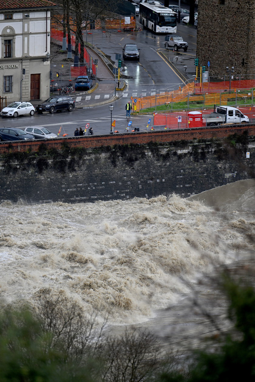 Allerta rossa maltempo Firenze, Prato, Pistoia e Pisa