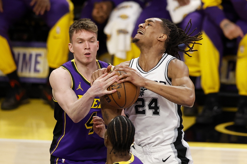 NBA - San Antonio Spurs at Los Angeles Lakers