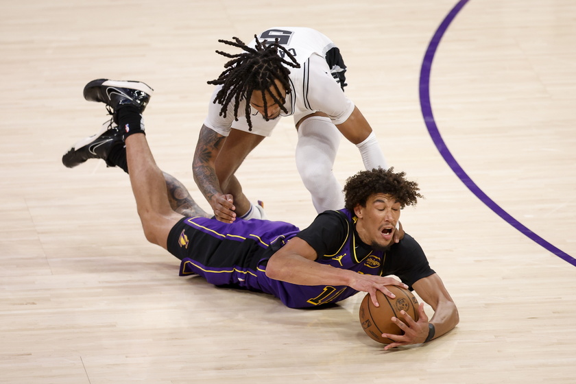 NBA - San Antonio Spurs at Los Angeles Lakers