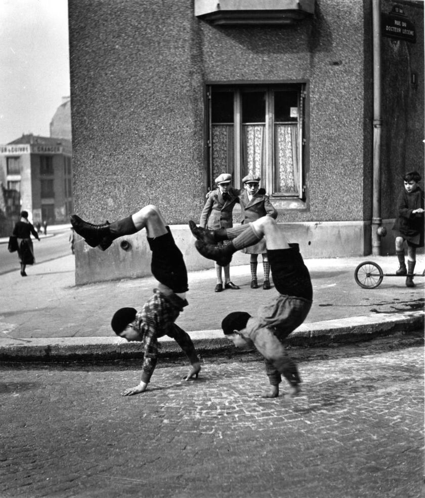 A Parigi una grande retrospettiva in omaggio a Doisneau