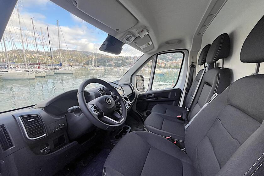 Opel Movano 2.2 BlueHdi 140 Lastrato 35 q