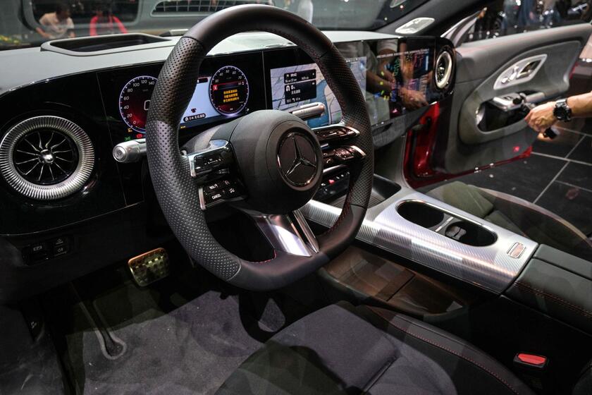 Cina, a Shangai il salone internazionale dell'automobile