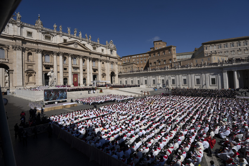 Il mondo a San Pietro, 400mila per l'addio a Francesco