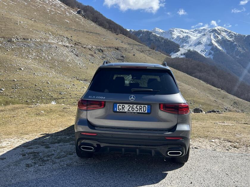 Mercedes-Benz GLB 200d