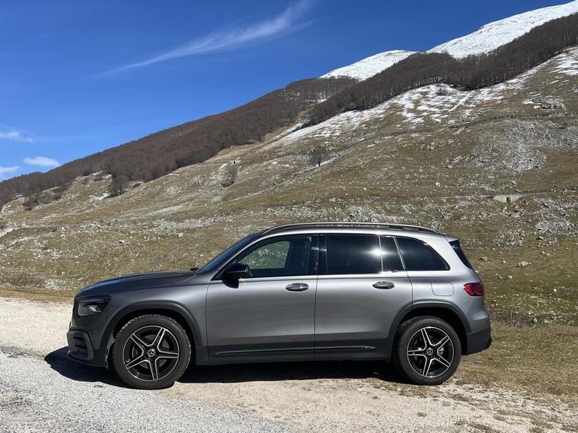 Mercedes-Benz GLB 200d