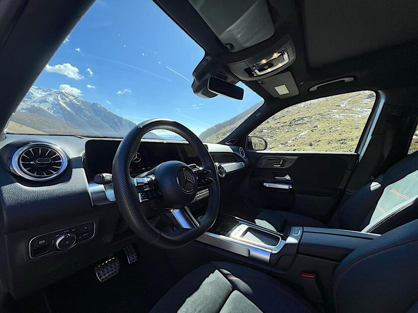 Mercedes-Benz GLB 200d