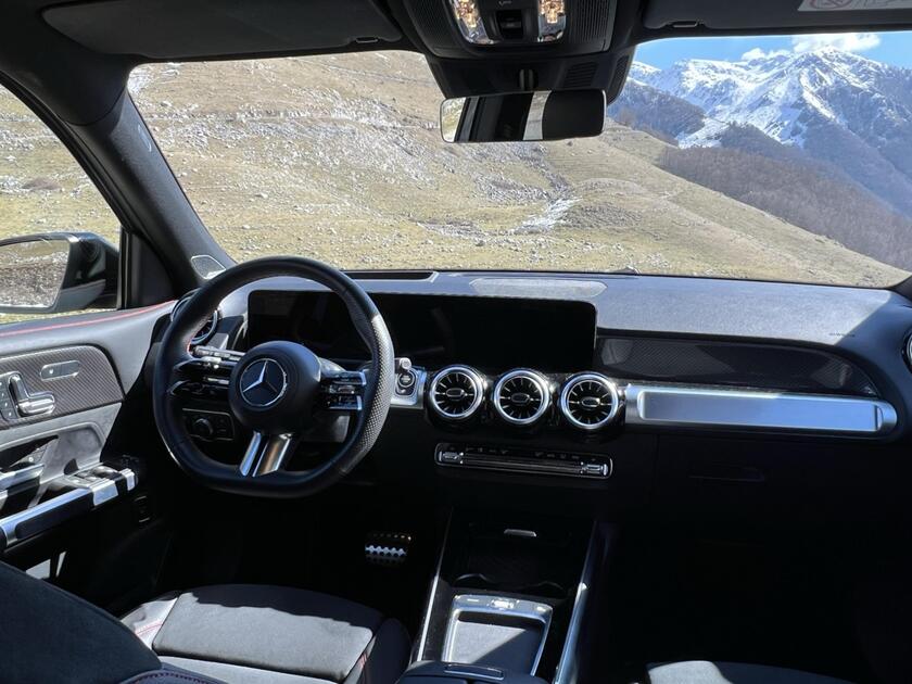 Mercedes-Benz GLB 200d