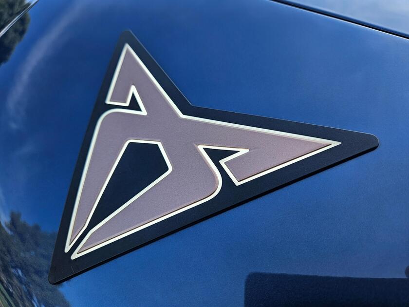 Cupra Tavascan VZ