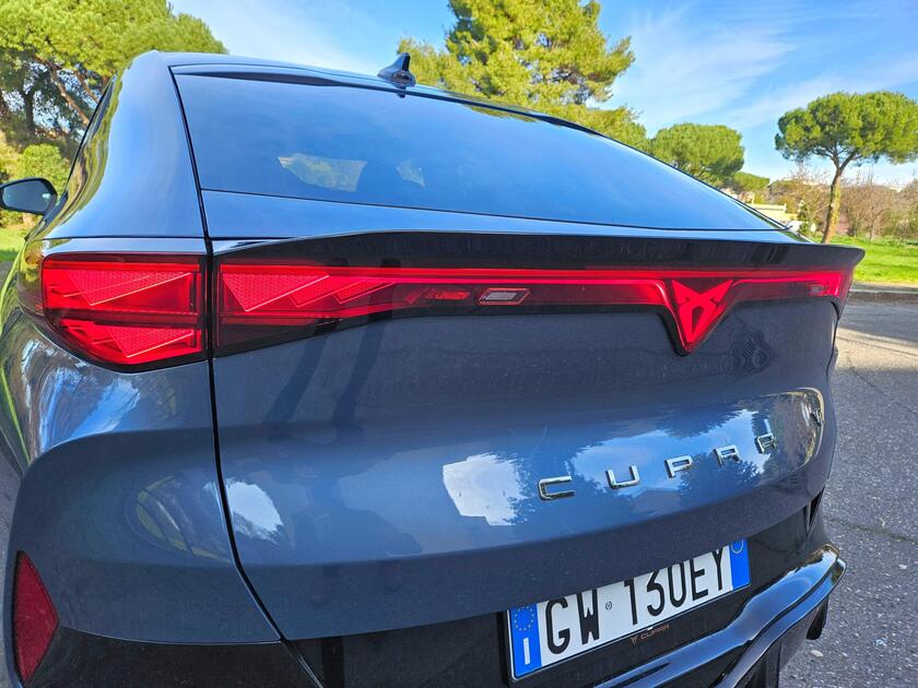 Cupra Tavascan VZ