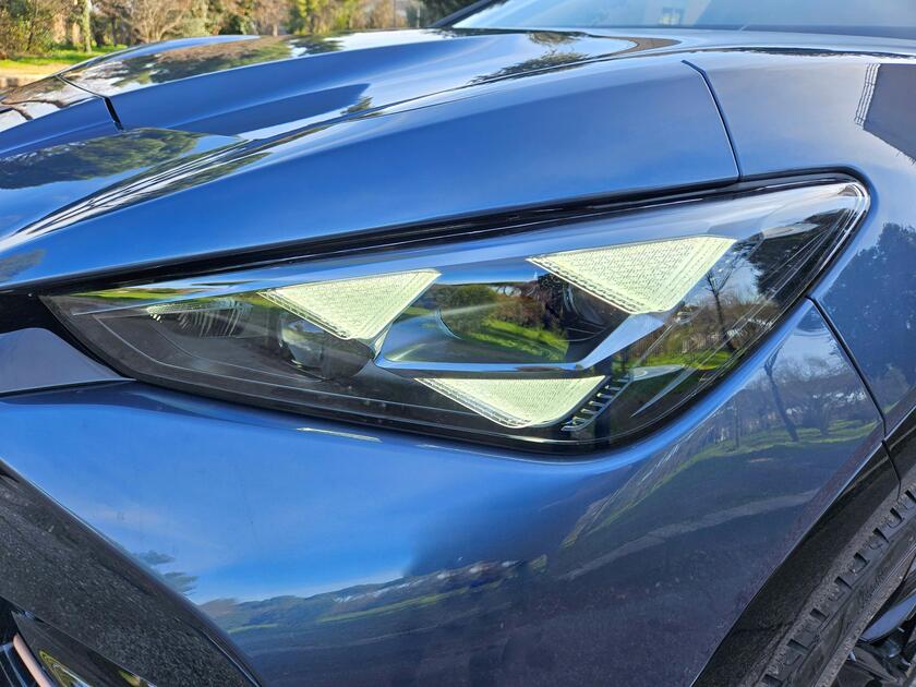 Cupra Tavascan VZ