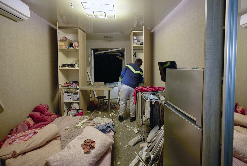 Scores injured in drone attacks in Kharkiv, Ukraine