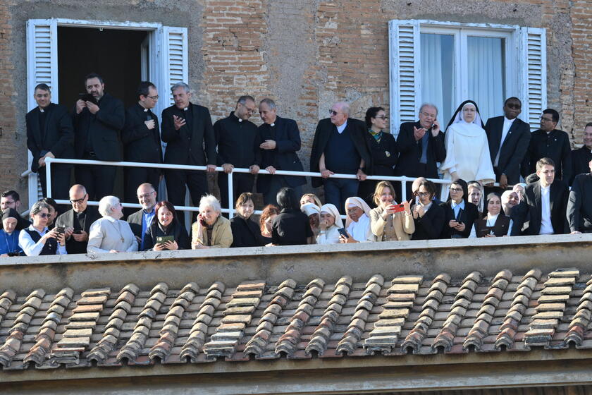 RIPRODUZIONE RISERVATA
