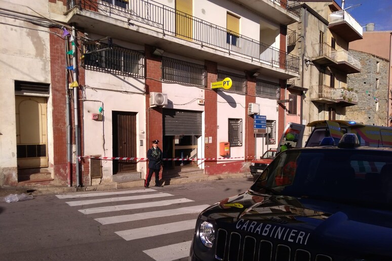 - RIPRODUZIONE RISERVATA