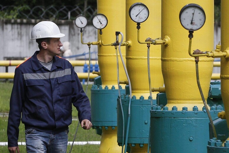 Ue verso la roadmap per lo stop all 'energia russa il 6 maggio - RIPRODUZIONE RISERVATA