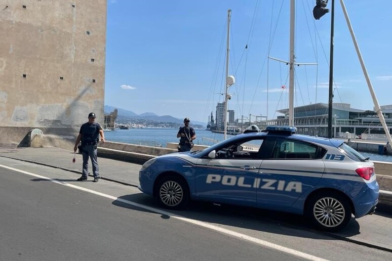 - RIPRODUZIONE RISERVATA