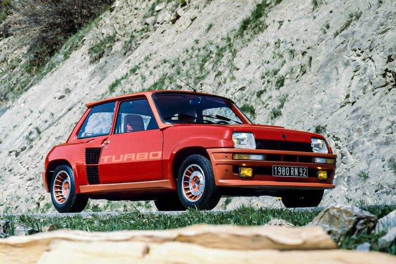 La Renault 5 Turbo stupisce da 44 anni © ANSA/Web