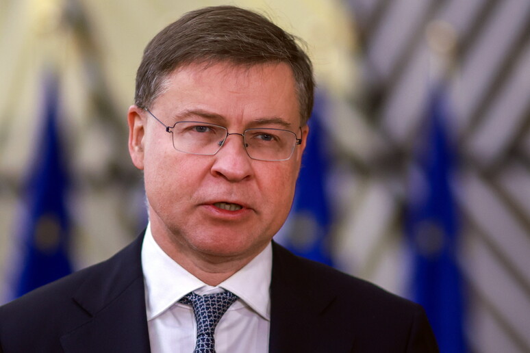 Dombrovskis, fondo Ue difesa sarà notevolmente aumentato - RIPRODUZIONE RISERVATA